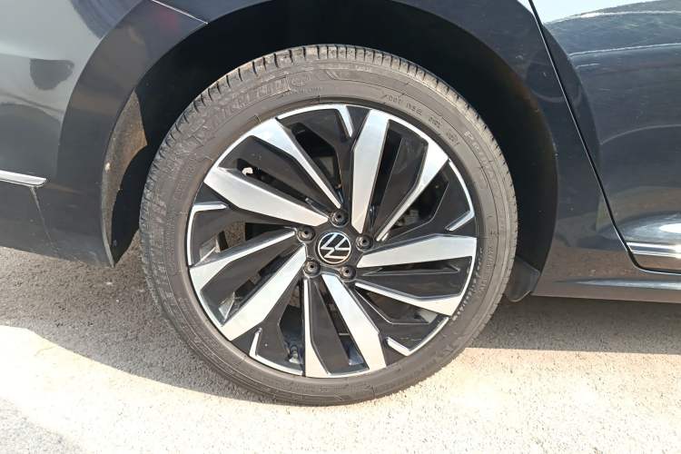 Used Volkswagen Passat 2022 330TSI Elite Edition
