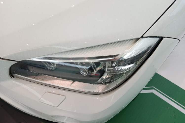 Used BMW X1 2012 sDrive18i Luxury Edition
