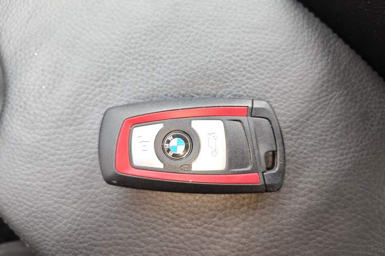 Used BMW 3 Series 2014 320i Sport Design Package