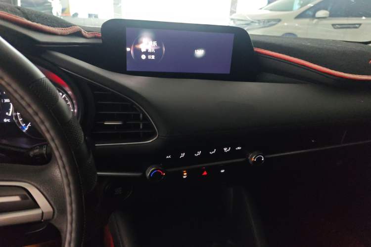 Used Mazda Mazda 3 Axela 2020 1.5L Automatic ZhiMei Edition
