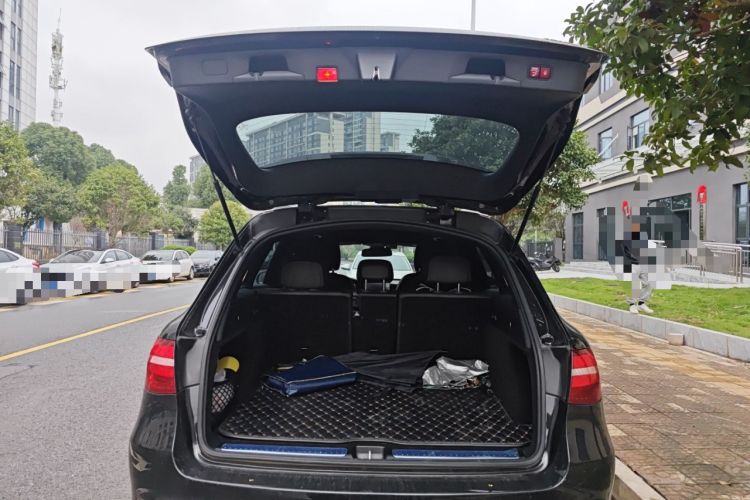 Used Mercedes-Benz GLC 2018 Facelifted GLC 260 4MATIC Dynamic Edition
