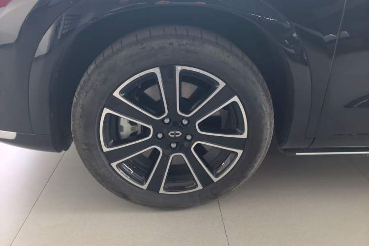 Used Hima AITO M7 2024 1.5T Intelligent Driving 4WD Pro Edition 6 Seats