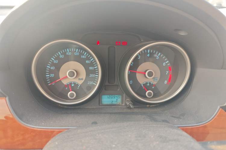 Used Buick Excelle 2013 1.5L Manual Luxury Model
