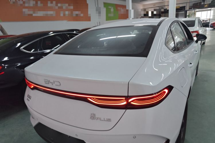 Used BYD Qin PLUS 2025 DM-i Smart Drive 55KM Leading Model
