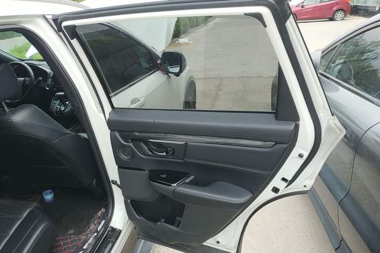 Used Honda CR-V 2021 240TURBO CVT 2WD Black Jazz Edition
