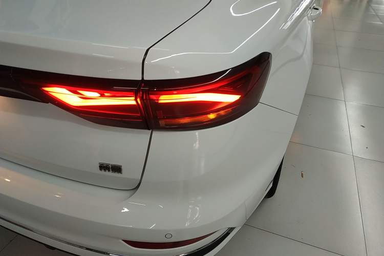 Used Geely Auto Emgrand 2022 4th Generation 1.5L CVT Elite Model
