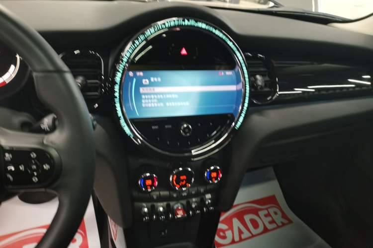 Used  MINI 2022 Updated 1.5T COOPER Classic Edition