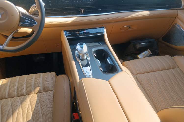 Used VOYAH Dream 2022 Low-Carbon Edition Dream+ Smart Enjoyment Package
