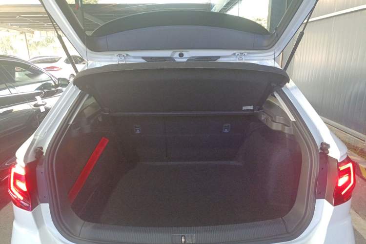 Used Volkswagen C-TREK 2018 230TSI DSG Comfort Model