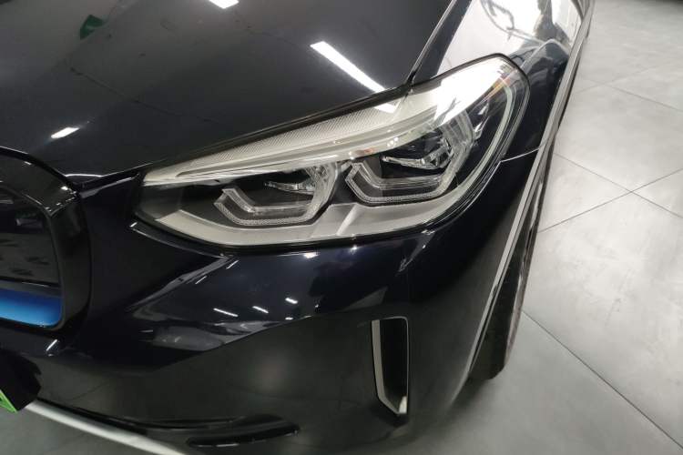 Used BMW iX3 2021 Updated Leading Edition
