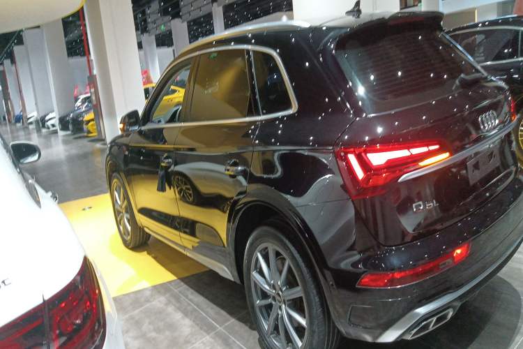 Used Audi Q5L 2022 40T Luxury Dynamic Model
