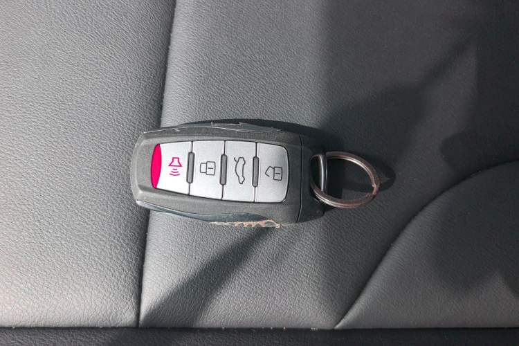 Used Haval M6 2017 1.5T Automatic Two-Wheel Drive Prestige Model
