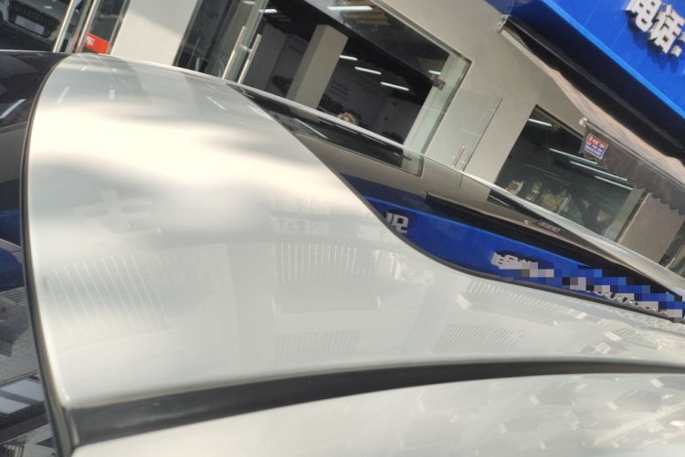 Used Buick GL8 2023 Facelifted Land Cruiser Executive Luxury Version
