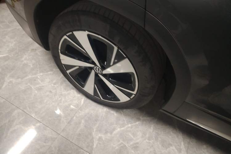 Used Volkswagen ID.6 X 2021 Pro Smart Long-Range Edition