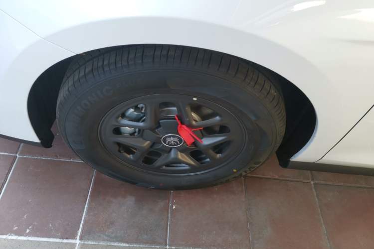 Used BYD Qin PLUS 2025 DM-i Smart Drive 55KM Leading Model
