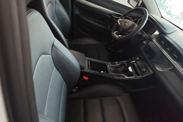 Used Geely Auto Emgrand 2019 Leading Edition 1.5L CVT Upward Asian Games Edition China VI