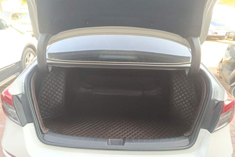 Used Honda Civic 2023 240TURBO CVT Dynamic · Center Stage Special Edition
