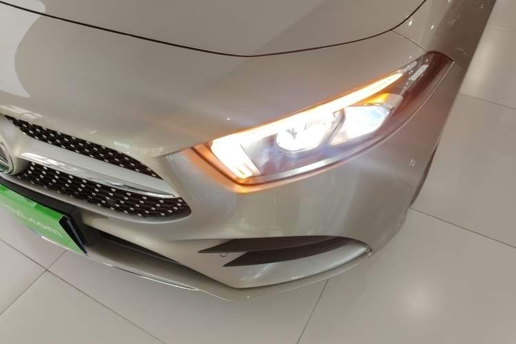 Used Mercedes-Benz A-Class 2020 Restyled A 200 L Sport Sedan Fashion Version
