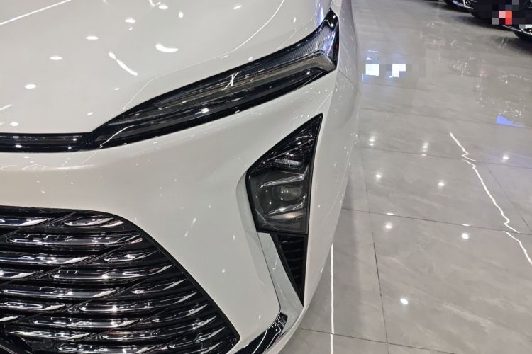 Used Buick GL8 2025 Lu Zun Deluxe Edition