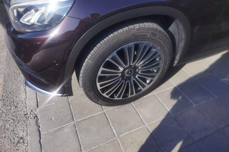 Used Mercedes-Benz GLC 2019 GLC 260 L 4MATIC Dynamic Model