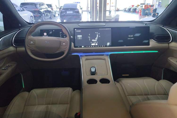 Used XPeng G9 2025 625 Long-Range Max
