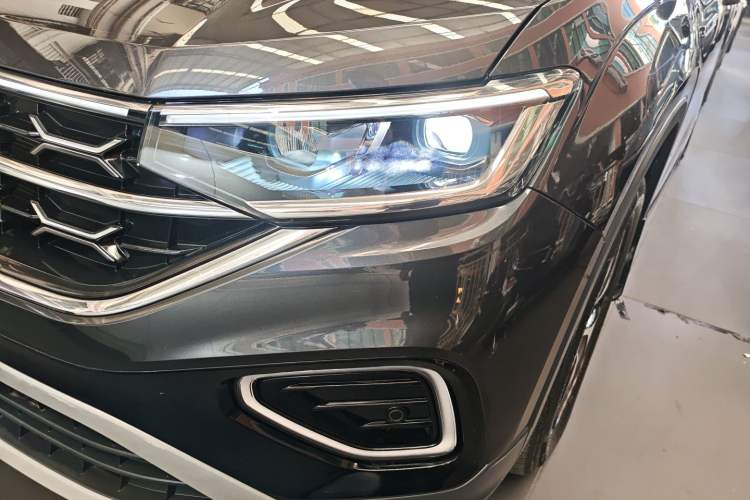 Used Volkswagen Tayron 2024 330TSI Two-Wheel Drive Luxury Plus Advanced Version