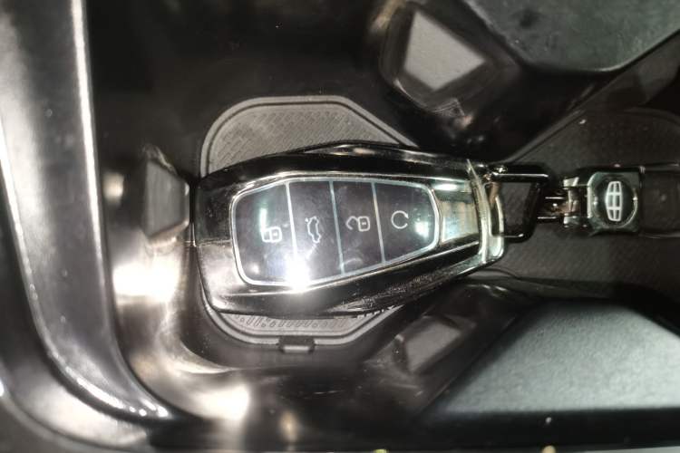 Used Geely Auto FX11 2025 4th Generation 1.5TD DCT – The Start
