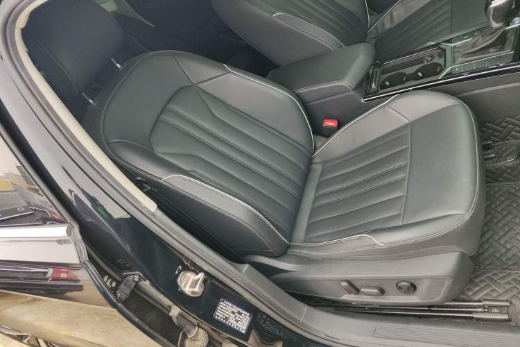 Used Volkswagen Passat 2023 Revised 330TSI Elite Edition
