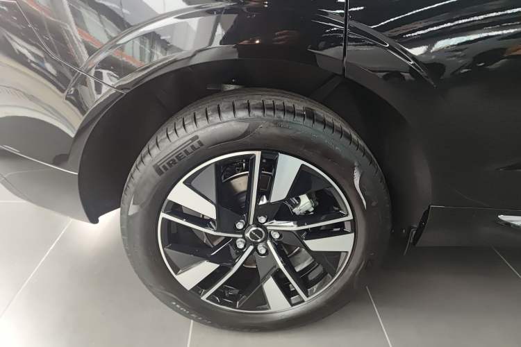 Used Volvo XC60 2026 B5 4x4 Smart Luxury Edition
