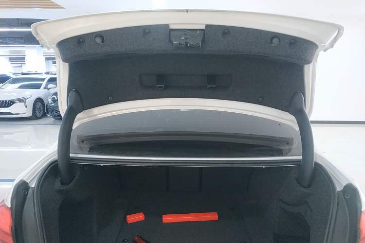 Used BMW 3 Series 2017 320Li Fashion Model