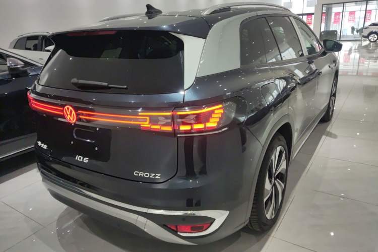 Used Volkswagen ID.6 CROZZ 2022 Long-Range PURE+ Edition