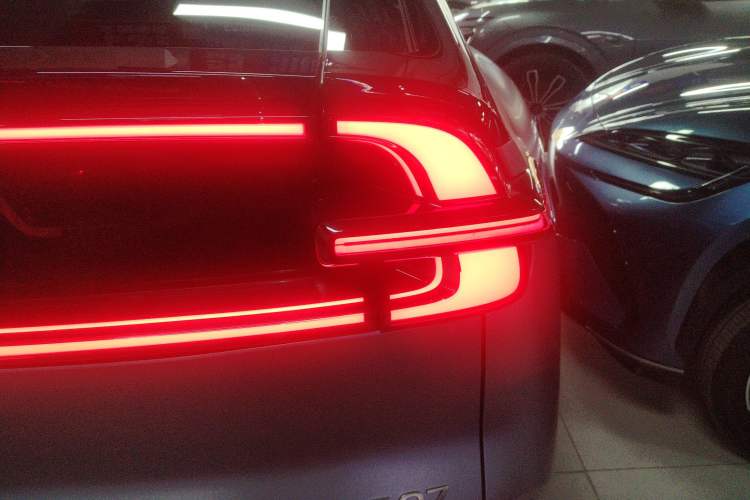 Used  E07 2025 All-Electric 4x4 with 90 kWh Max Intelligent Driving Version
