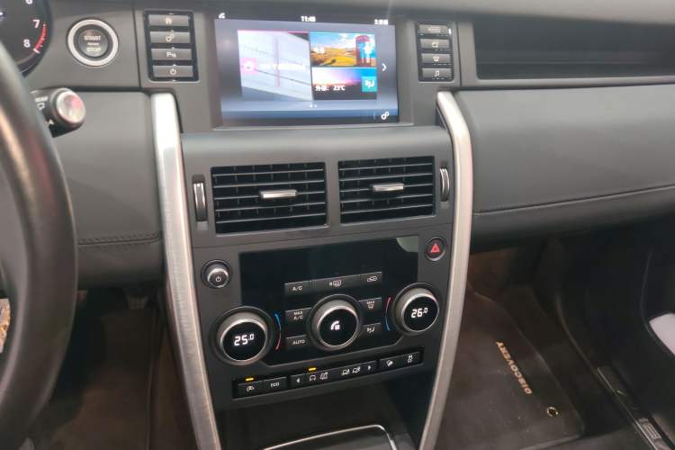 Used Land Rover Discovery Sport 2017 2.0T SE