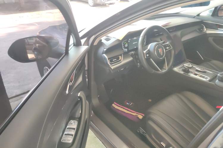 Used Hongqi H5 2023 2.0T Automatic Smart Connect Flagship Edition
