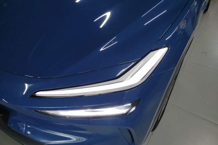 Used ONVO L60 2024 60 kWh All-Wheel Drive
