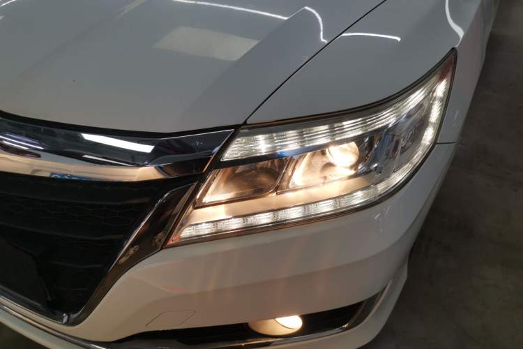 Used Honda Crider 2016 1.8L CVT Luxury Edition
