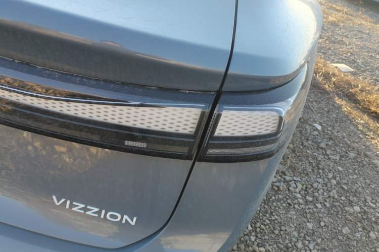 Used Volkswagen ID.7 VIZZION 2024 AIR model
