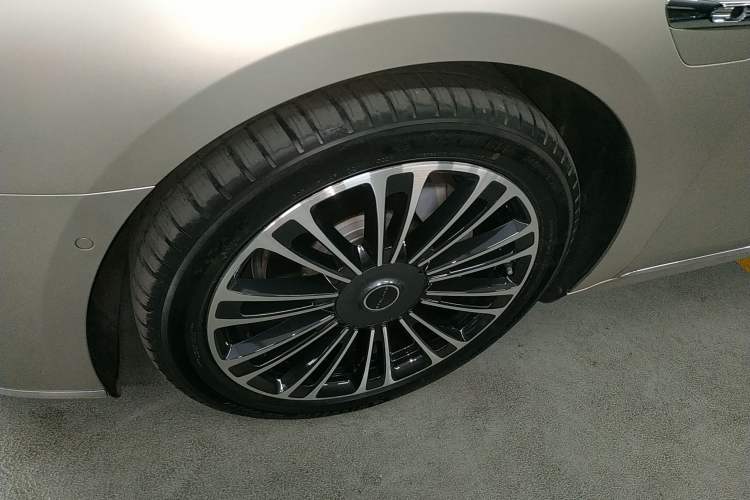 Used Hima Stelato S9 2024 All-Electric Ultra Four-Wheel-Drive Flagship Edition