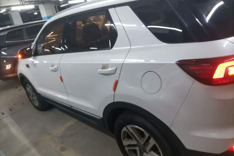 Used Changan CS55 2017 1.5T Automatic Colorful Edition
