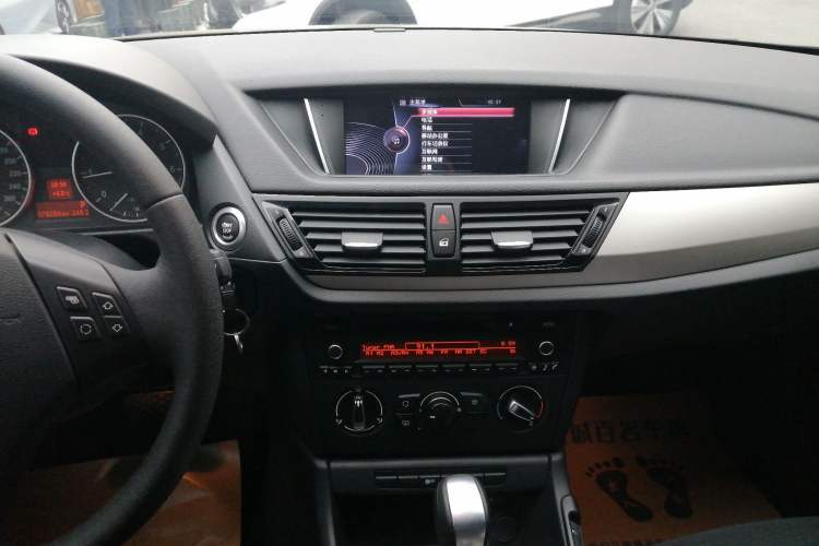 Used BMW X1 2013 sDrive18i Fashion Model
