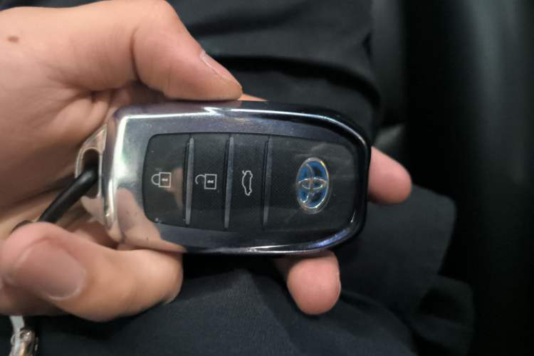 Used Toyota Levin 2023 Smart Electric Hybrid Dual-Engine 1.8L Leading Edition