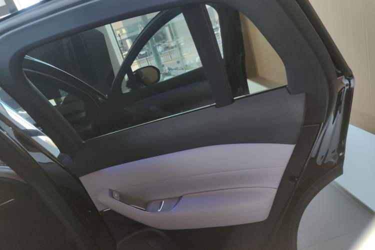 Used Nio EC6 2024 75 kWh
