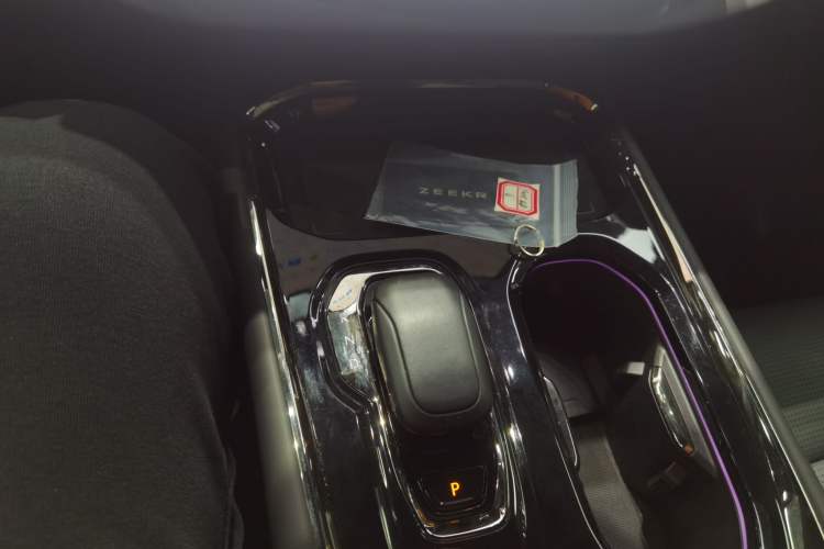 Used Zeekr 009 2022 WE Edition
