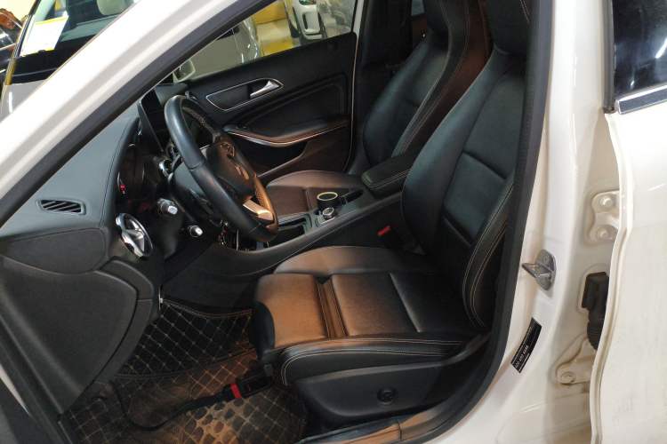 Used Mercedes-Benz GLA 2018 GLA 200 Fashion Model
