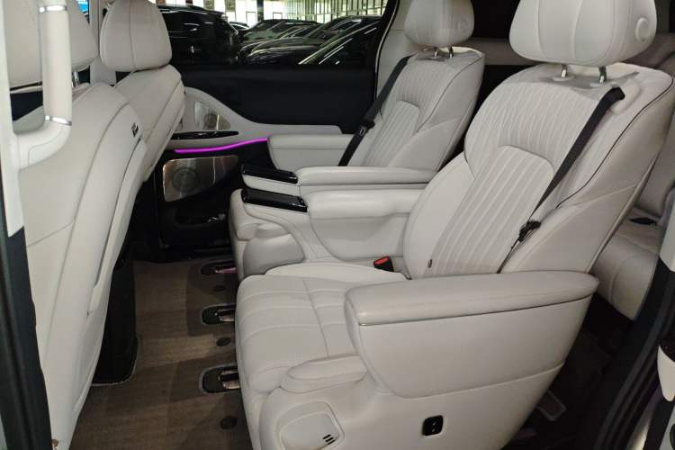 Used VOYAH Dream 2025 PHEV Four-Wheel-Drive Flagship Version – Qiankun Edition
