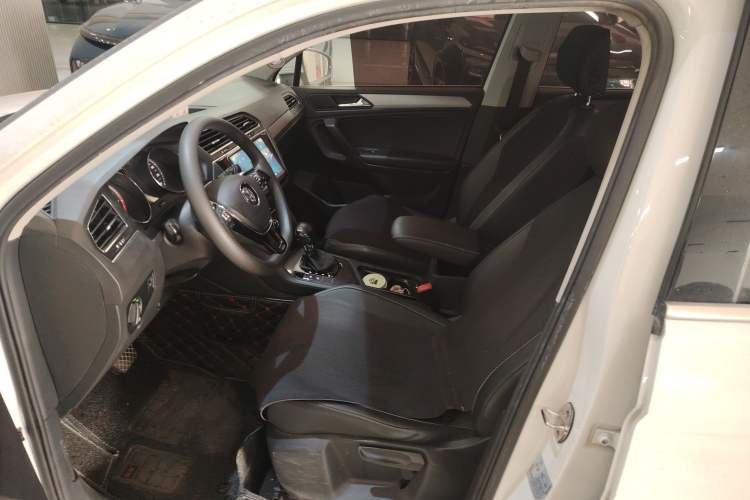 Used Volkswagen Tiguan L 2018 330TSI Automatic Two-Wheel Drive Luxury Edition