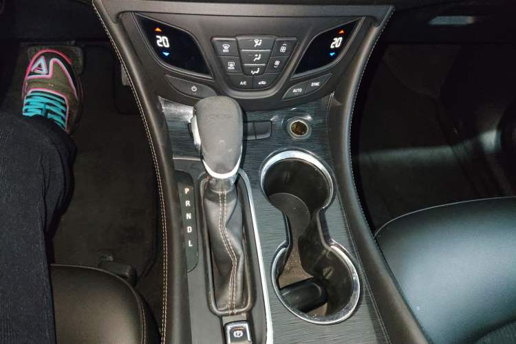 Used Buick Envision 2016 20T Two-Wheel Drive Leading Version