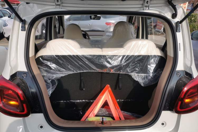 Used Wuling Hongguang MINIEV 2025 Four-Door Version Advanced Edition
