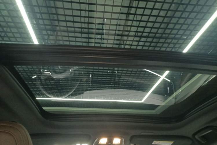 Used Volvo S90 2025 B5 Zhiya Luxury Edition
