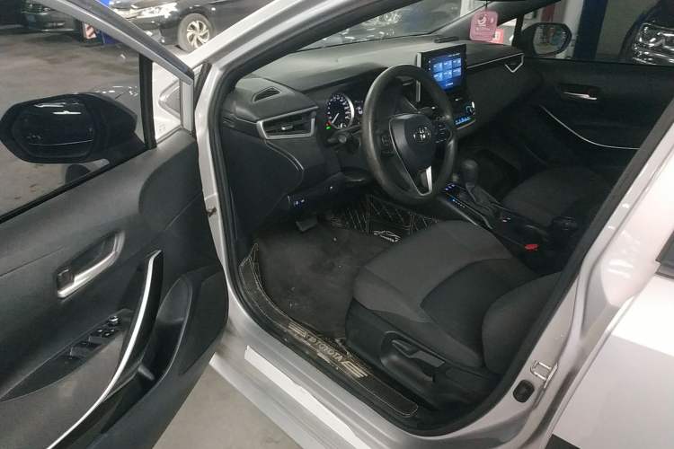 Used Toyota Levin 2021 Dual-Engine 1.8H E-CVT Luxury Edition
